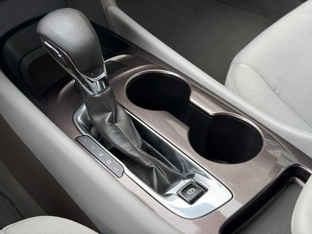 Used 2023 Gray Chevrolet LS image 15