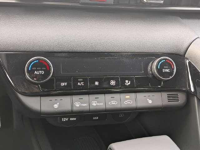 Used 2026 Black Hyundai SEL Sport image 19