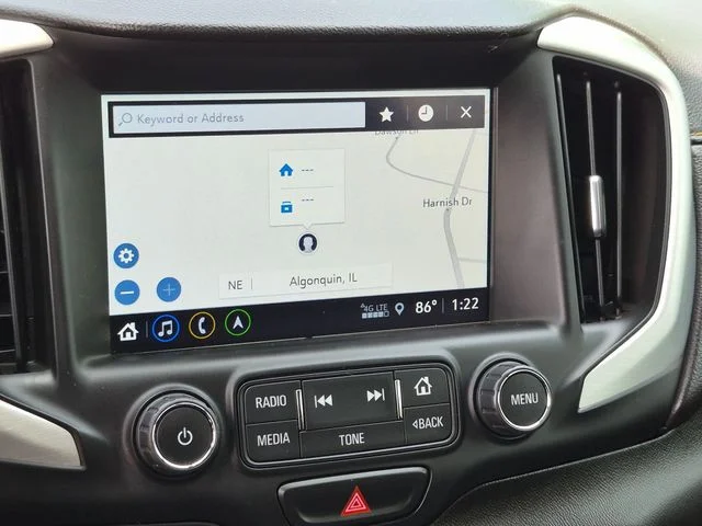 Used 2018  GMC SLE image 19