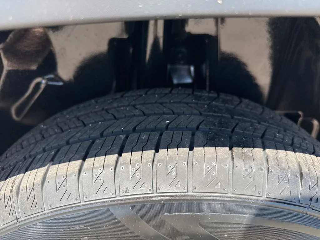 Used 2022 Gray Jeep Limited image 36