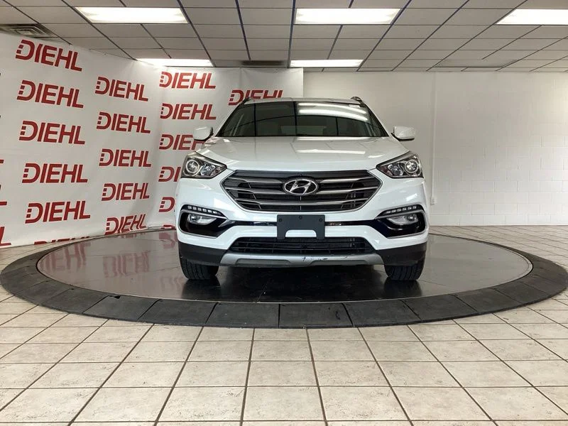 Used 2017 White Hyundai 2.4 Base image 2