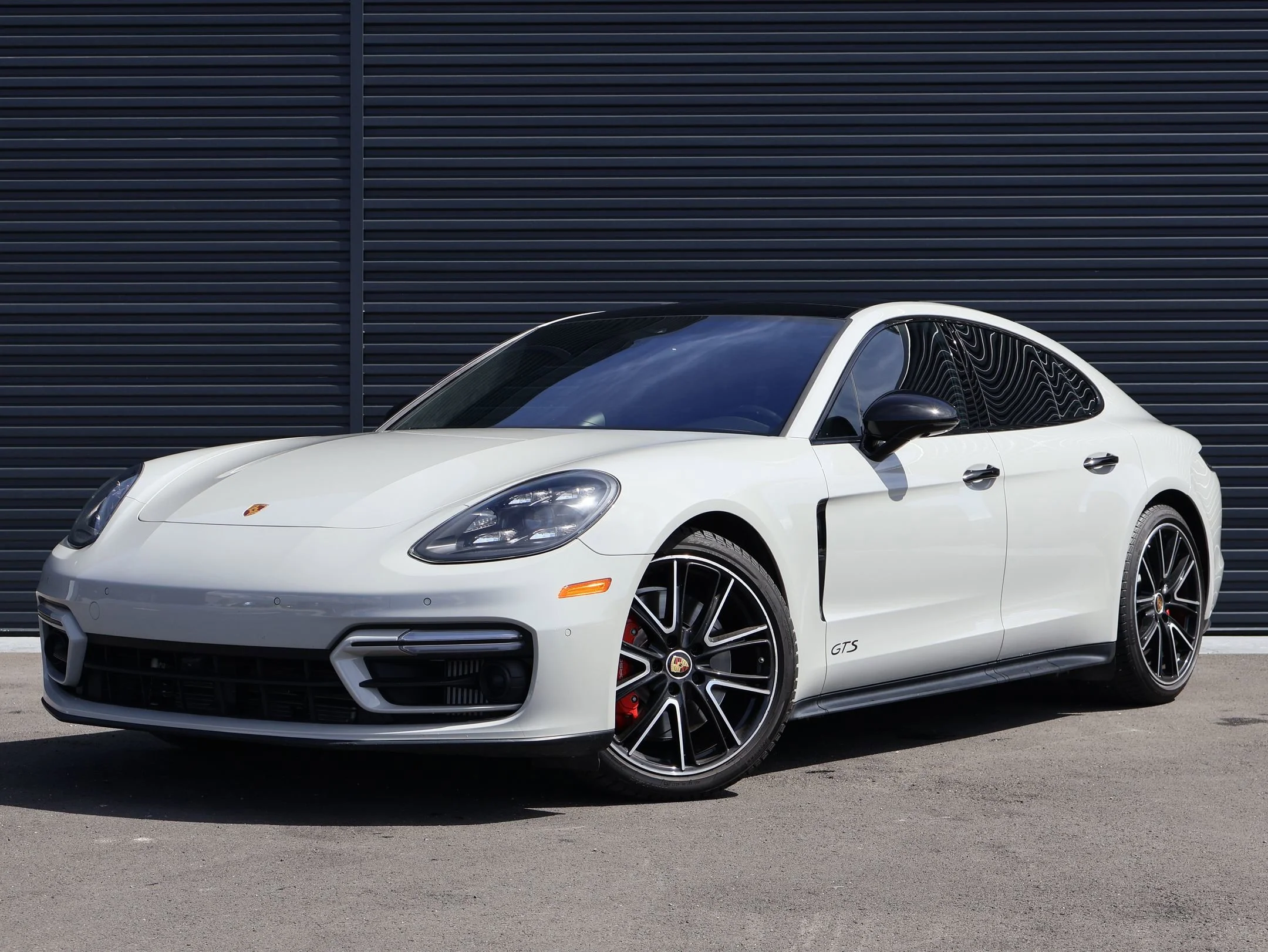 2023 Porsche Panamera GTS