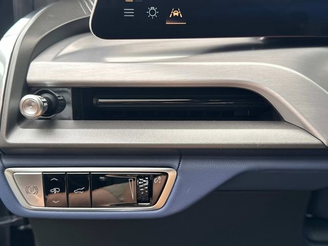 2026 Cadillac VISTIQ Premium Luxury - Photo 31
