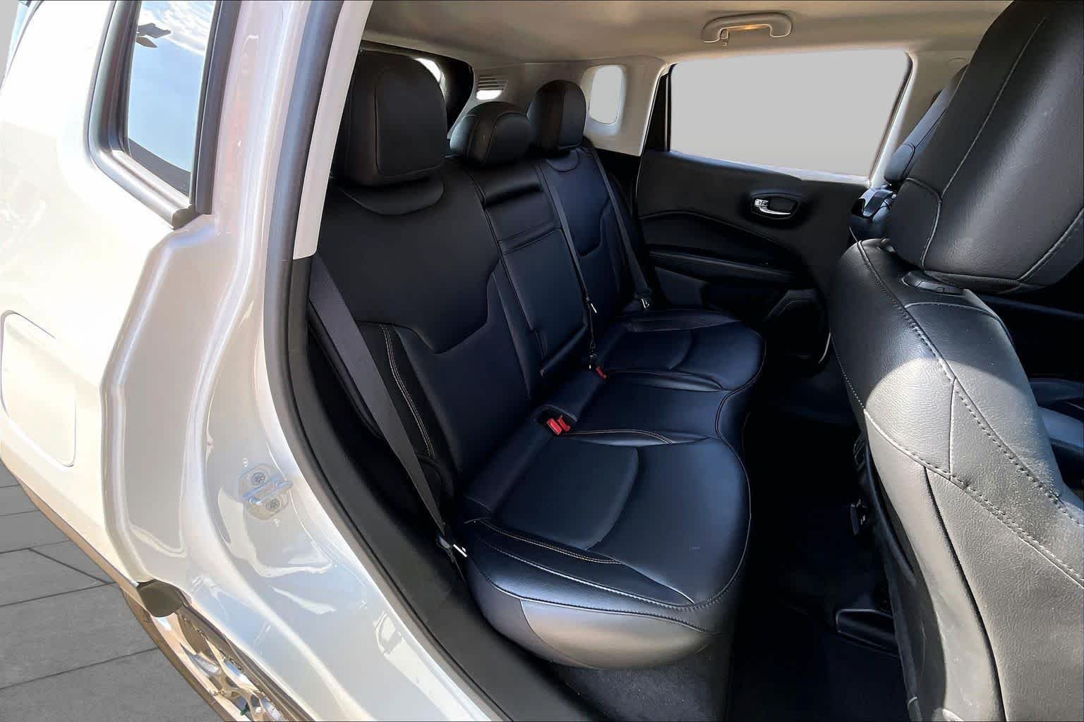 Used 2019 White Clearcoat Jeep Limited image 19