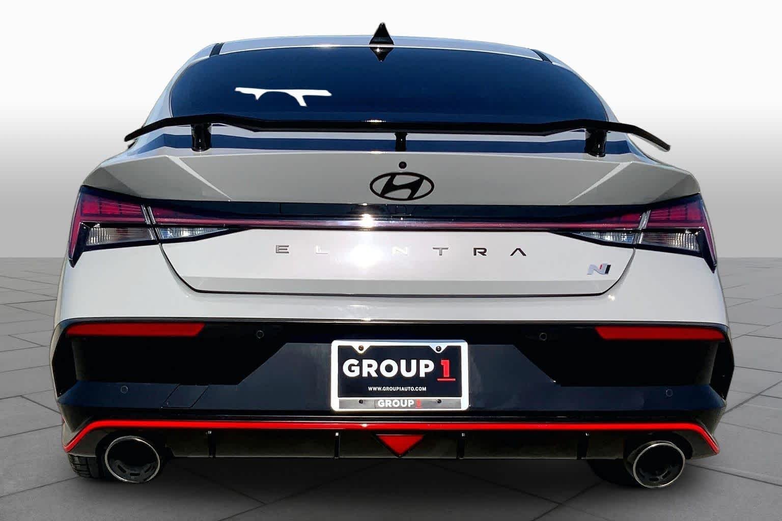 Used 2025 Cyber Gray Hyundai  image 5