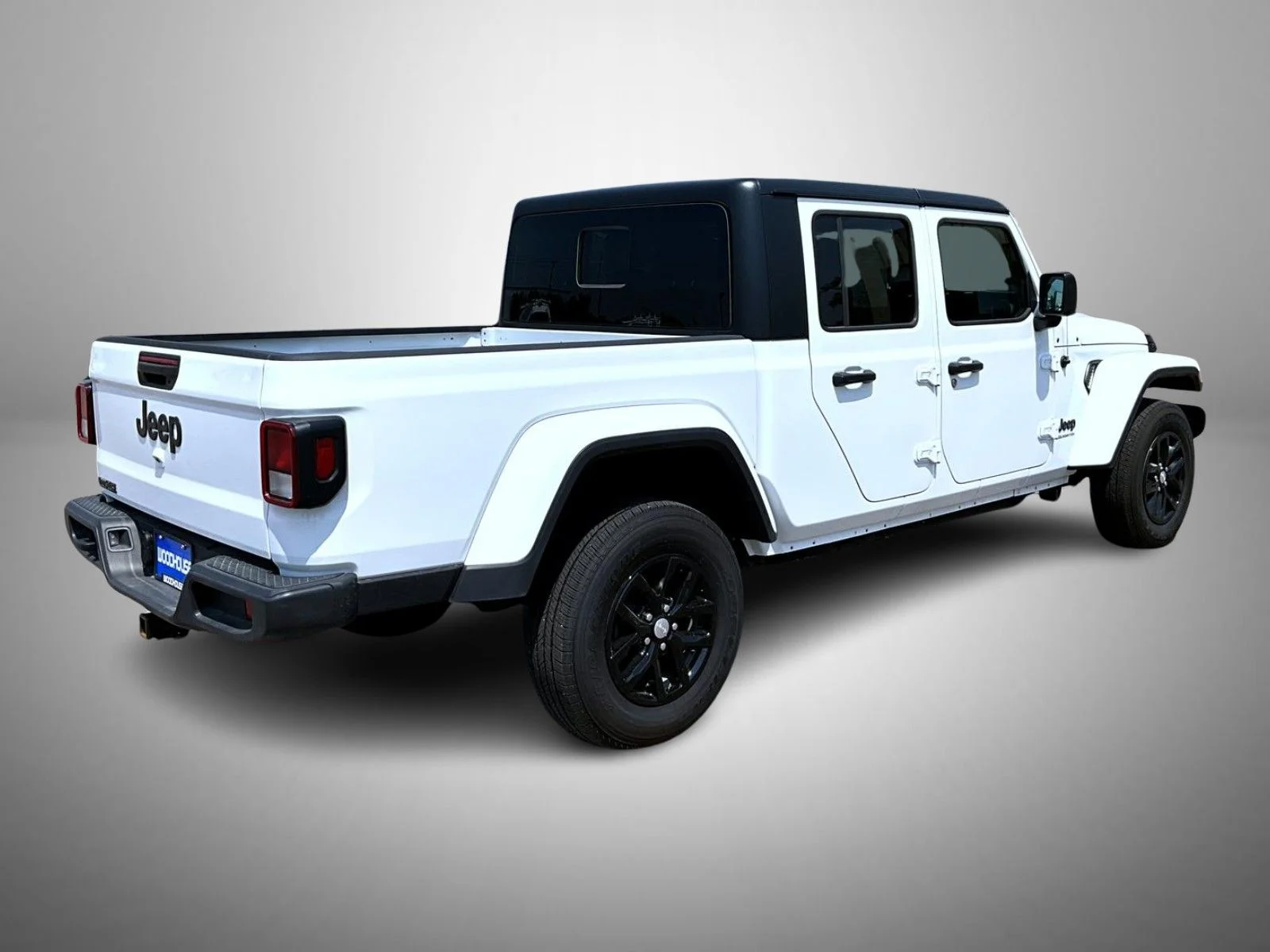 Used 2023 White Jeep Sport S image 5