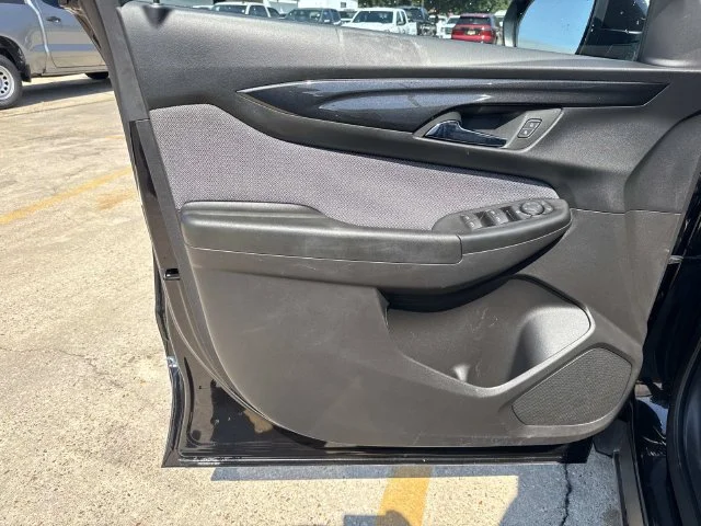 Used 2025 Black Chevrolet LT image 30