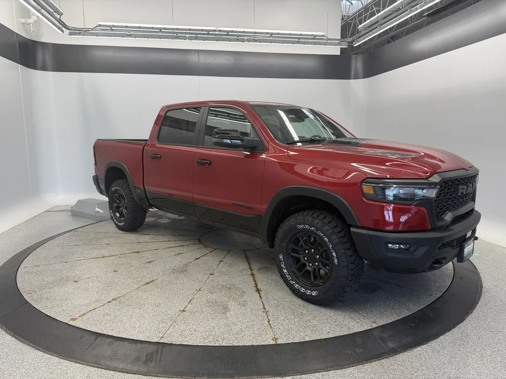 New 2026 Molten Red Pearl-Coat Exterior Paint Ram Rebel image 9