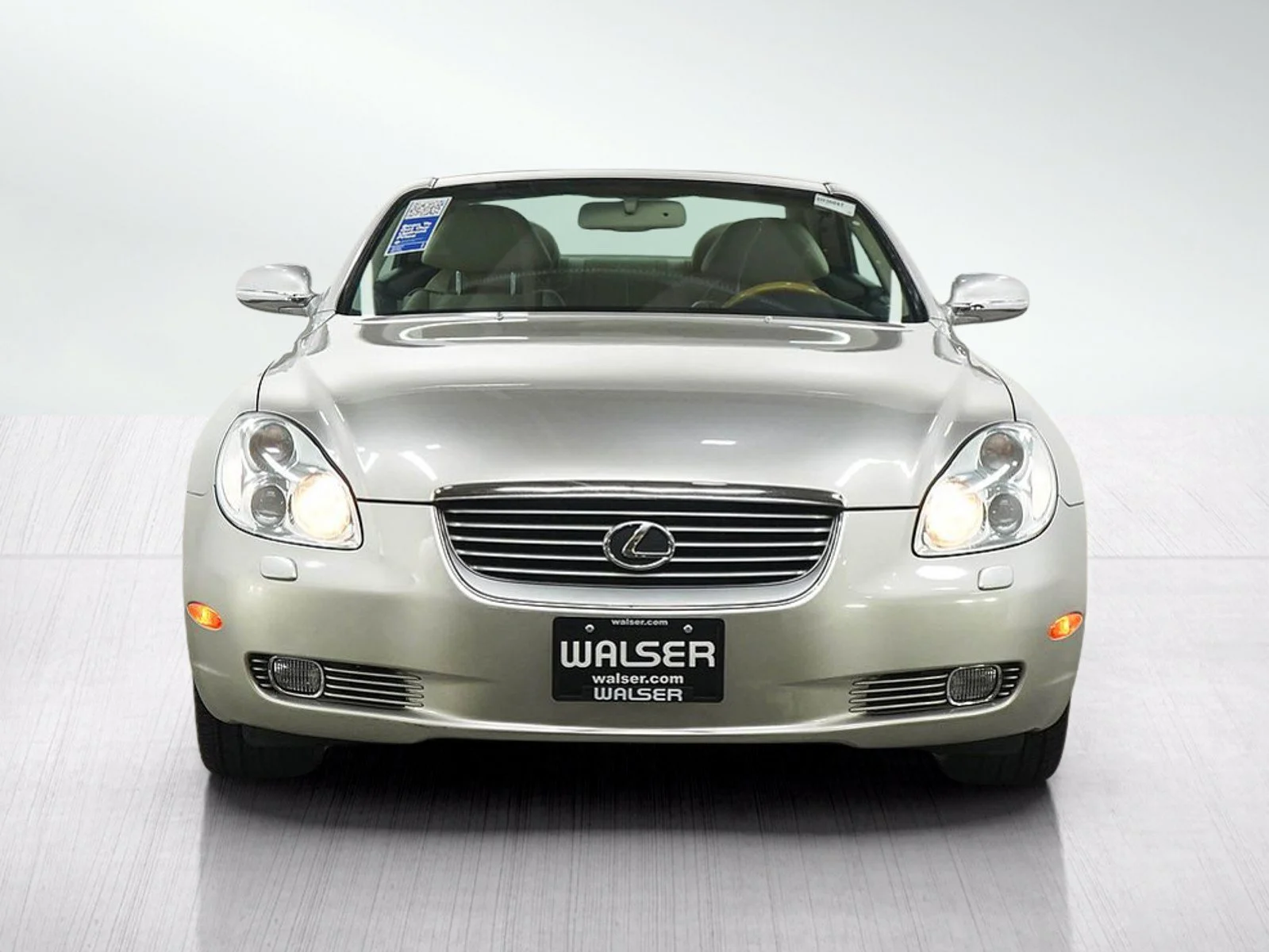 Used 2002 Silver Lexus 430 image 8