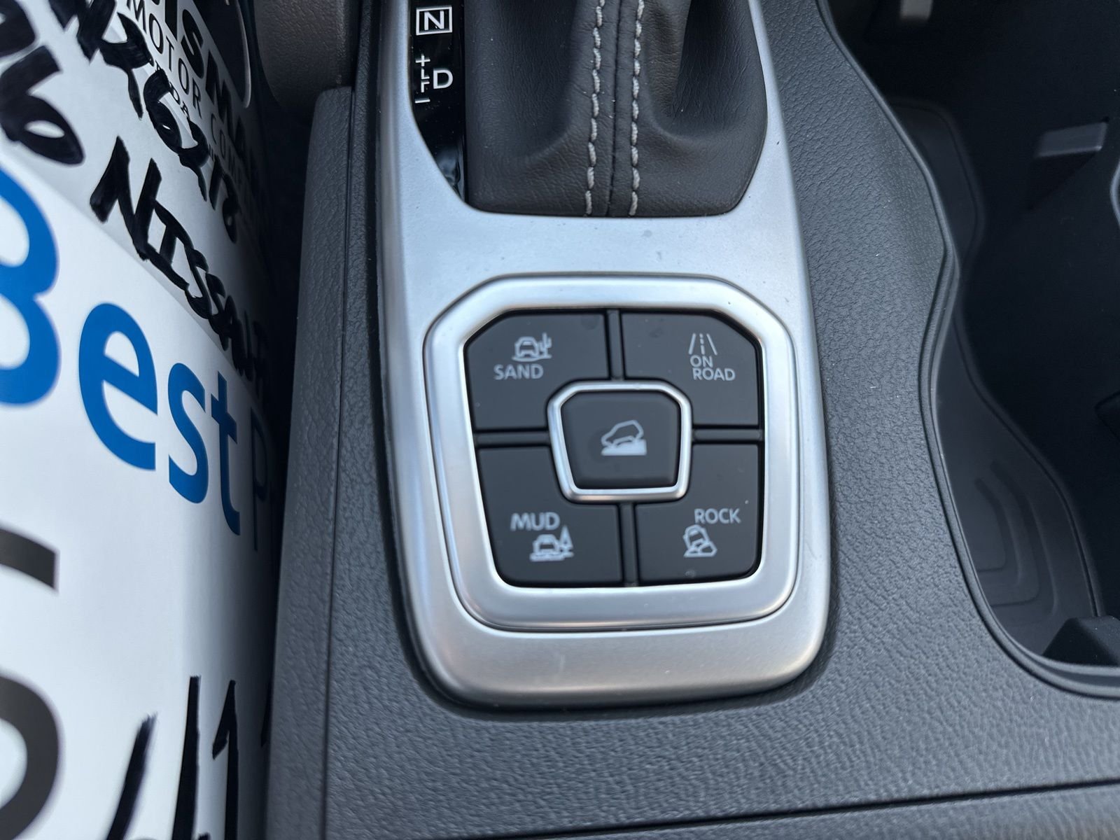 New 2026 White Nissan SV image 42