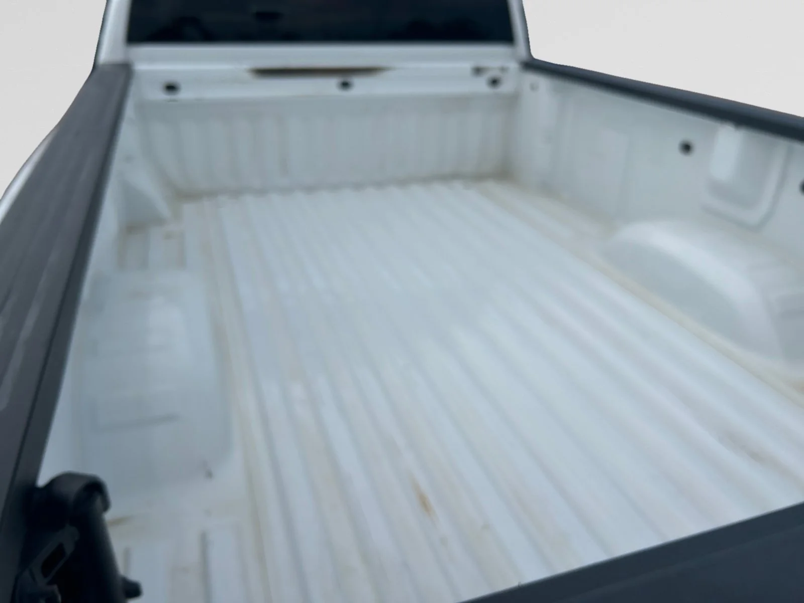 Used 2023 Summit White GMC SLE Crew Cab 4x4 6.6L GAS image 10