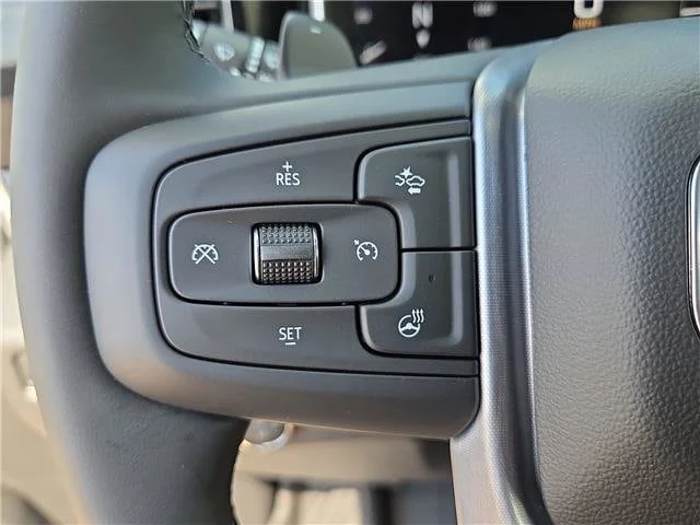 New 2026 Sterling Metallic GMC Elevation image 19