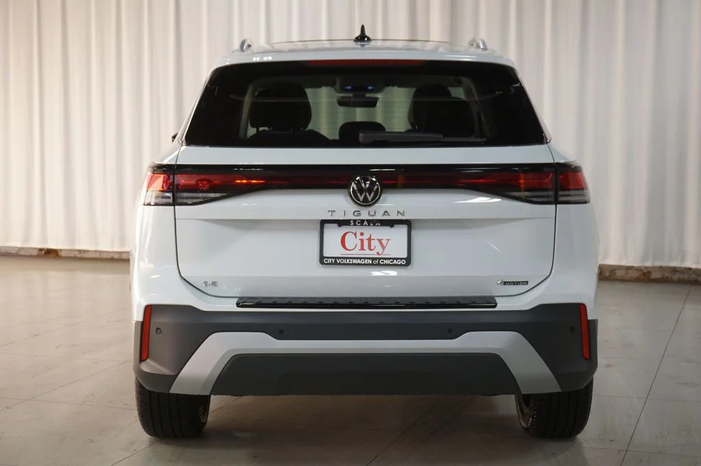 New 2026 Pure White Volkswagen SE image 6