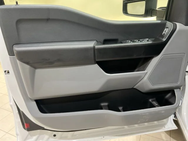 New 2026 Oxford White Ford F-250® XL image 19