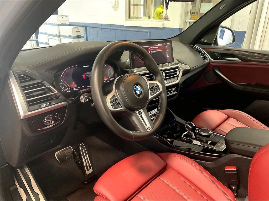 Used 2024 Gray BMW M40i image 8