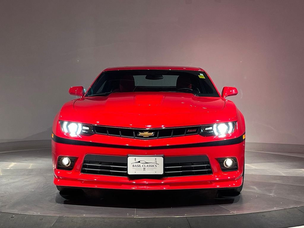 Used 2015 Red Chevrolet SS image 42