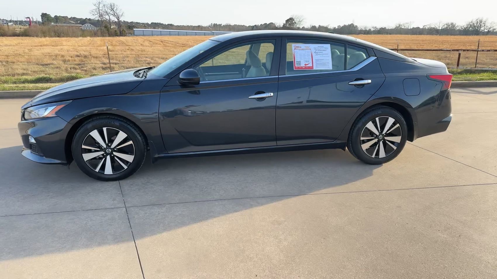 Used 2022 Storm Blue Metallic Nissan 2.5 SV image 6