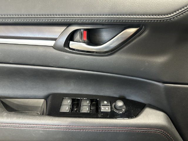 Used 2025 Gray Mazda 2.5 S Carbon Edition image 19