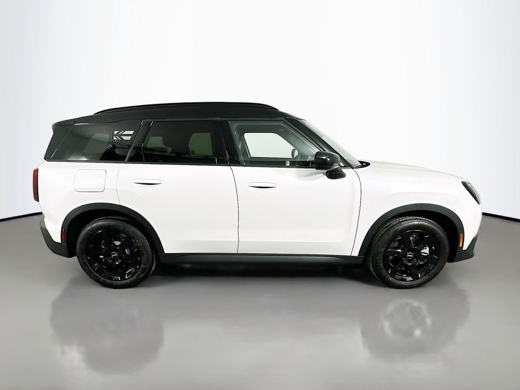New 2027 White MINI Oxford Edition image 4