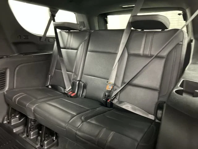 Used 2022 EMPIRE BEIGE METALLIC Chevrolet RST image 27