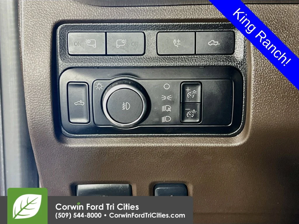 Used 2024 Bronze Metallic Ford King Ranch image 18