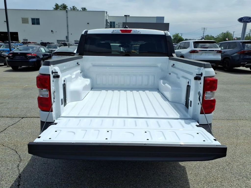 New 2026 Oxford White Ford XL image 6