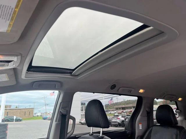 Used 2019 Gray Toyota SE image 12