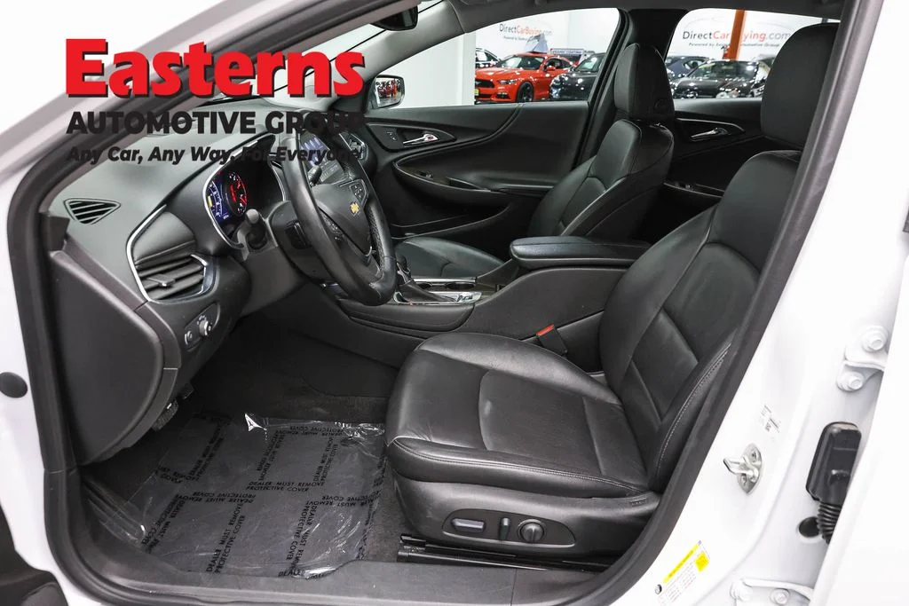 Used 2024 White Chevrolet LT image 14