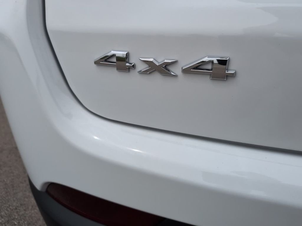 New 2026 White Jeep Limited image 7