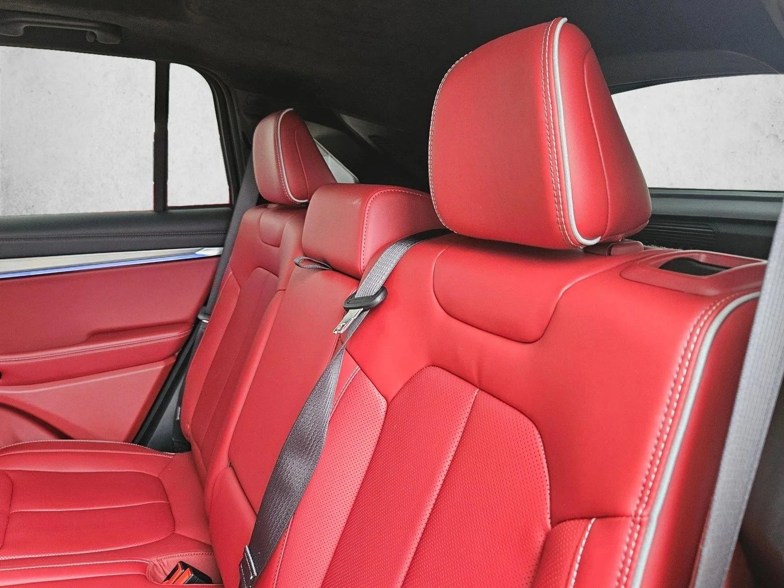 2025 Jeep Wagoneer S Launch Edition - Photo 16