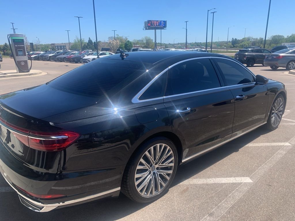 Used 2019 Black Audi L 55 image 5