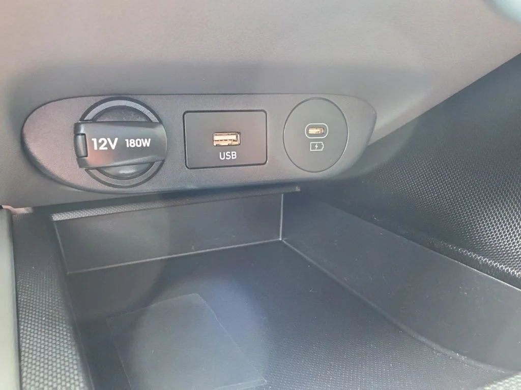Used 2024 Metal Hyundai SEL image 21