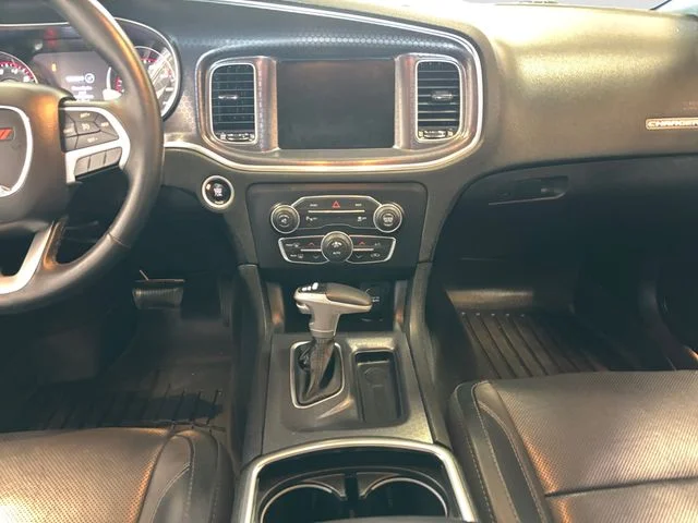 Used 2016 Gray Dodge SXT image 12