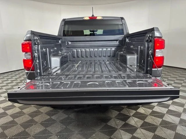 Used 2025 Gray Ford XL image 21