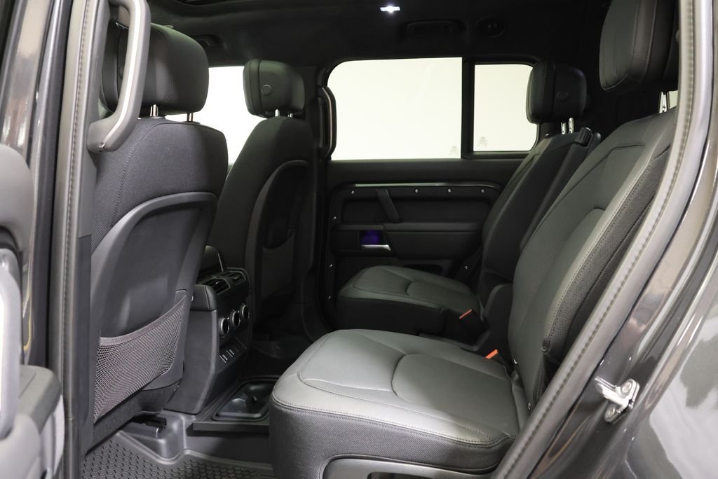 New 2026 Carpathian Grey LAND ROVER V8 image 33
