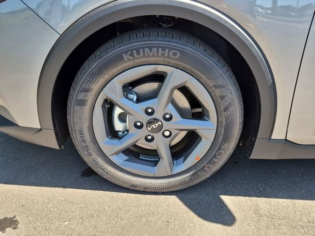 New 2026 Steel Gray Kia LXS image 9