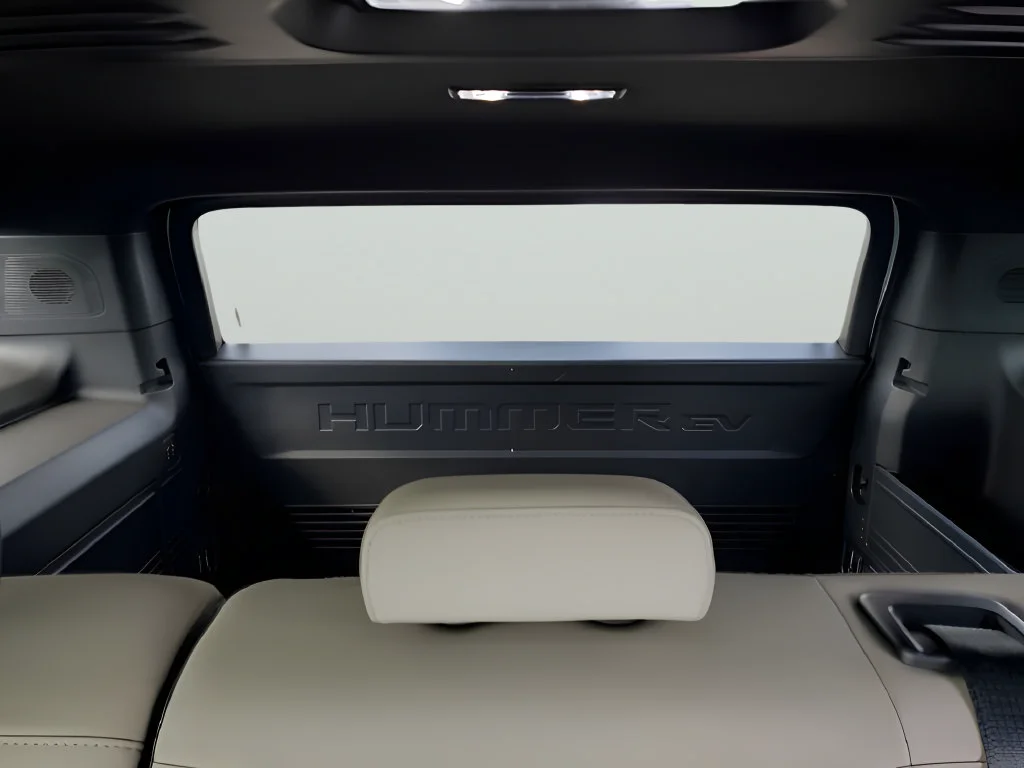 New 2026 Interstellar White GMC 2X image 28