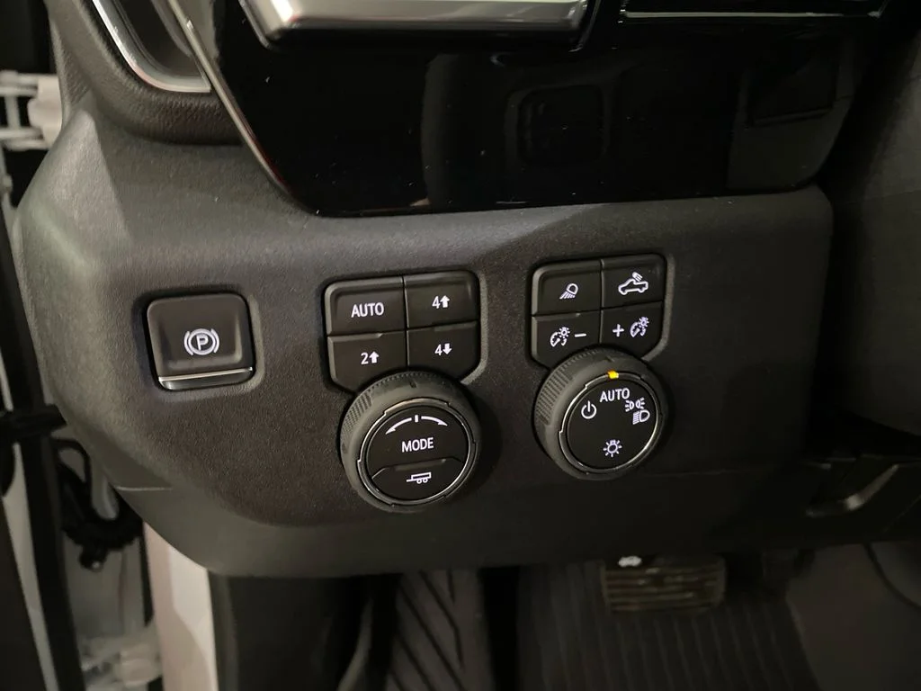 2026 Chevrolet Silverado 1500 LT - Photo 12