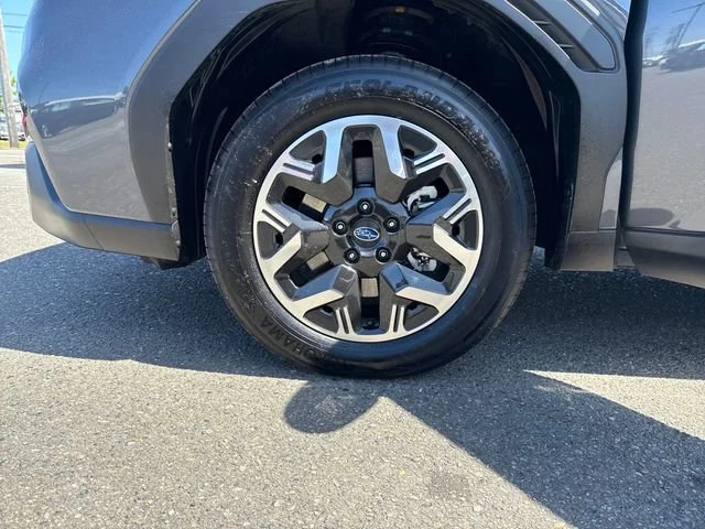 Used 2025 Magnetite Gray Metallic Subaru Base image 26