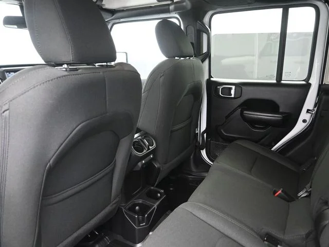 2020 Jeep Gladiator Sport S - Photo 11