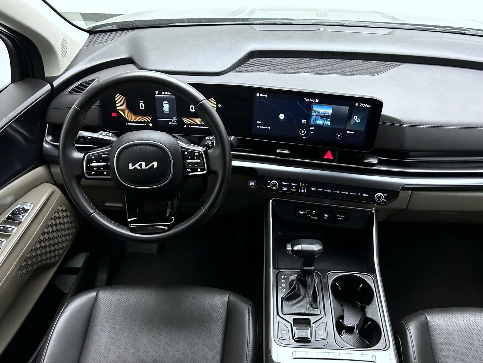 Used 2025 Black Kia LXS image 12
