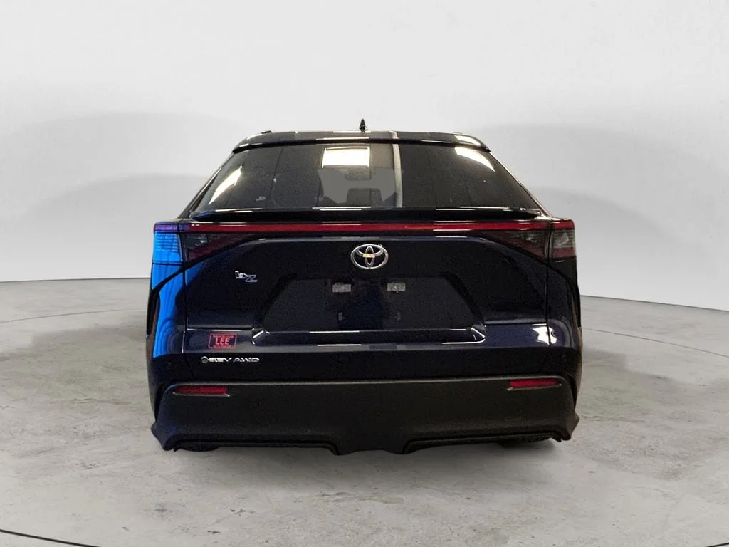 New 2026 Blueprint Toyota XLE image 4
