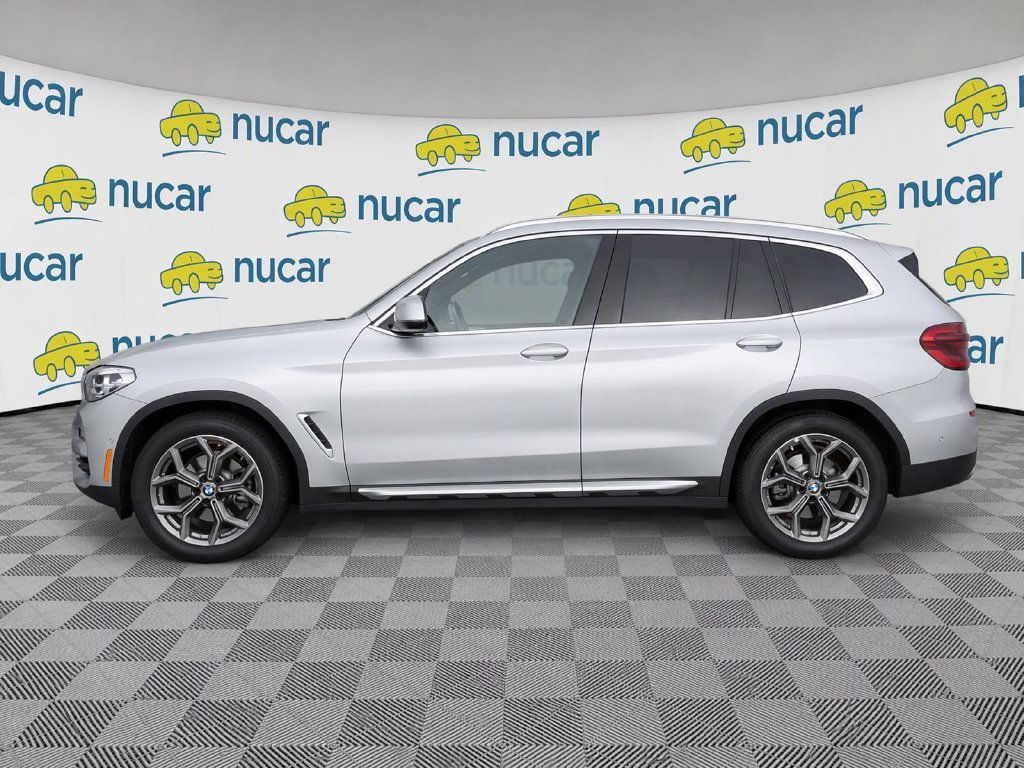 Used 2021 Silver BMW xDrive30i image 6