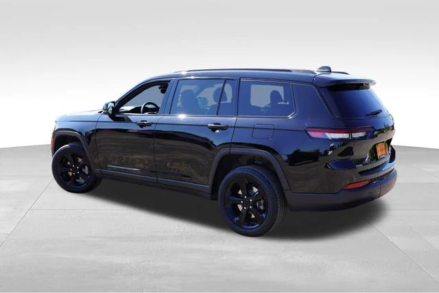 Certified Used 2025 Black Jeep Limited image 8