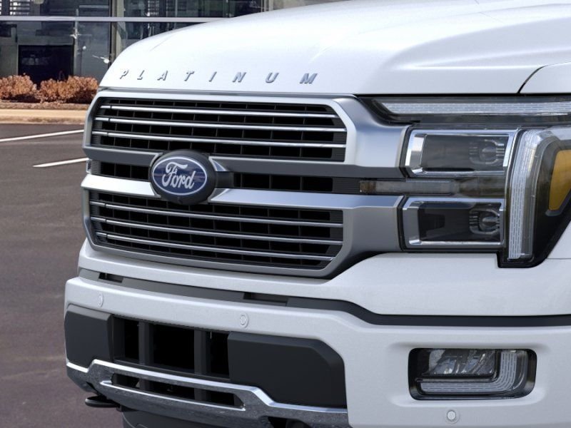 New 2026 Star White Metallic Tri-Coat Ford Platinum® image 17