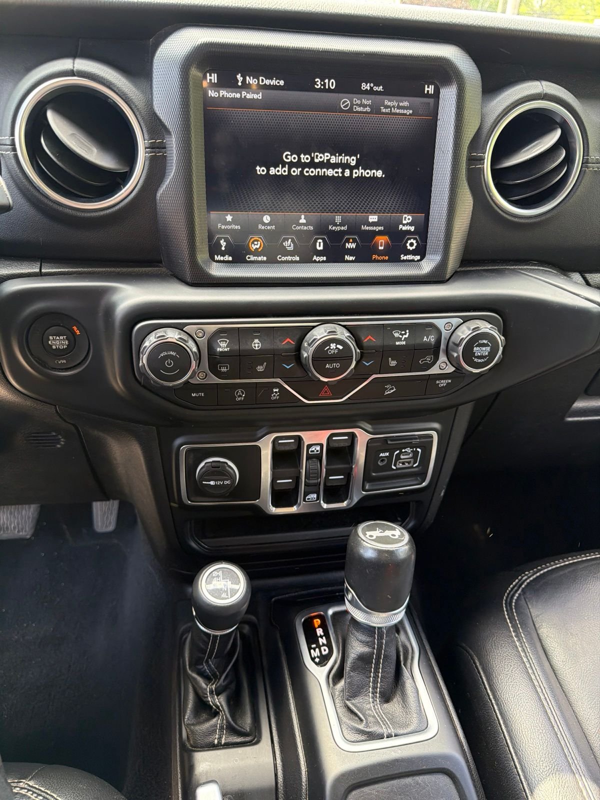 Used 2020 Black Jeep Unlimited Sahara image 23