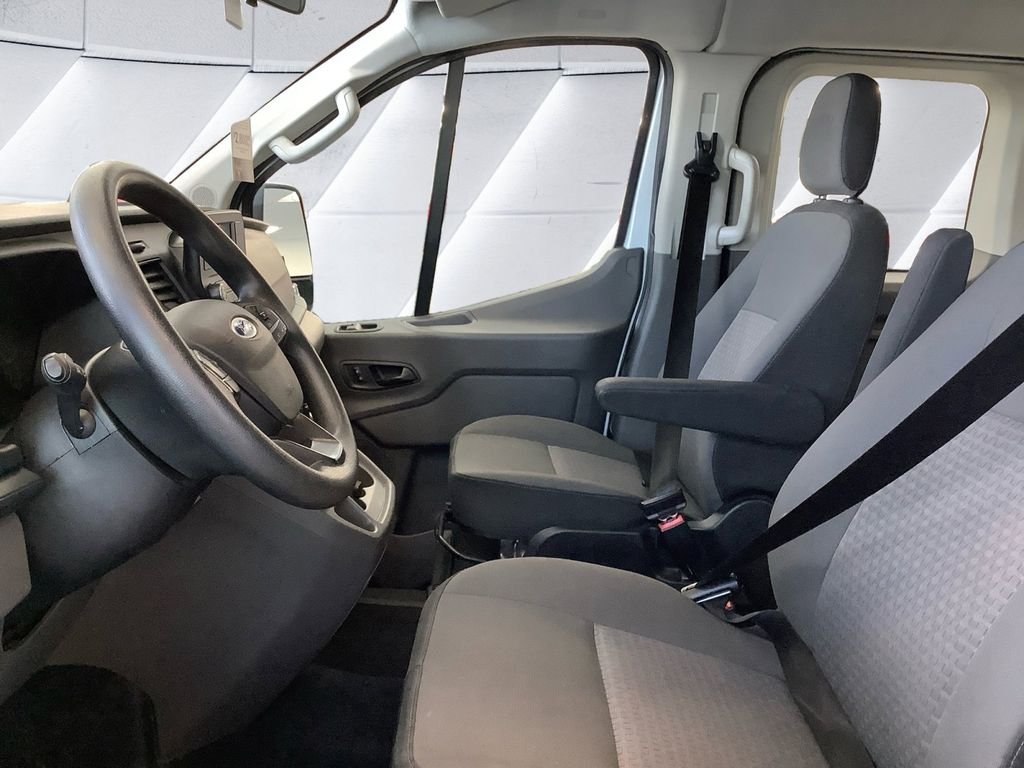 Used 2021 White Ford XLT image 7