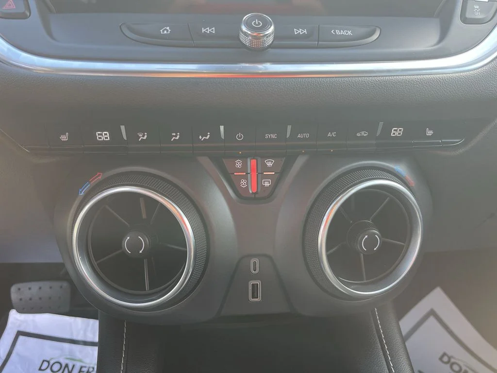 Used 2023 White Chevrolet LT image 22