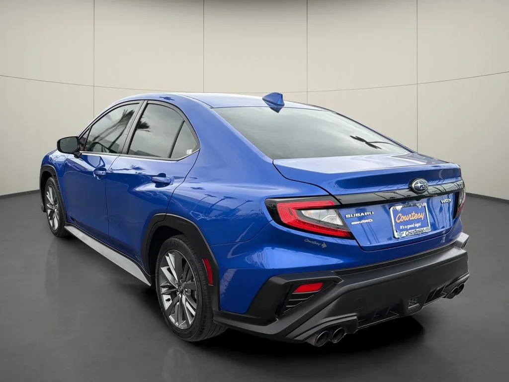 Used 2022 Blue Subaru BASE image 5