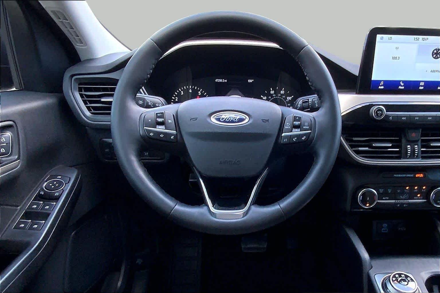Pre-Owned 2022 Ford Escape SE